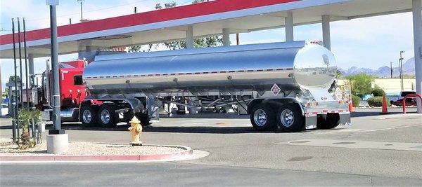 Connaître les normes sur le transport de matières dangereuses sans ADR